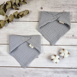 Gender neutral dribble bib, Light Grey