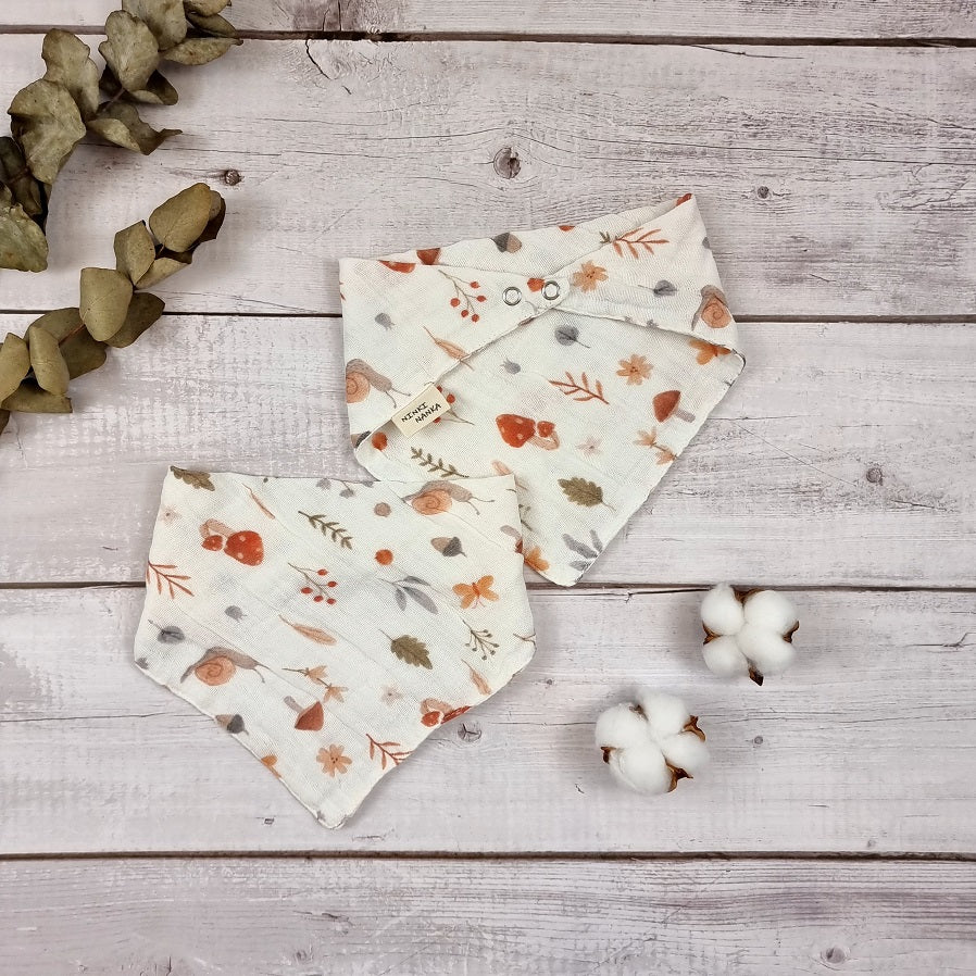 Woodland dribble bib two pack