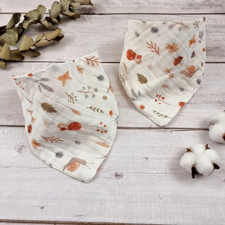 Woodland dribble bib two pack