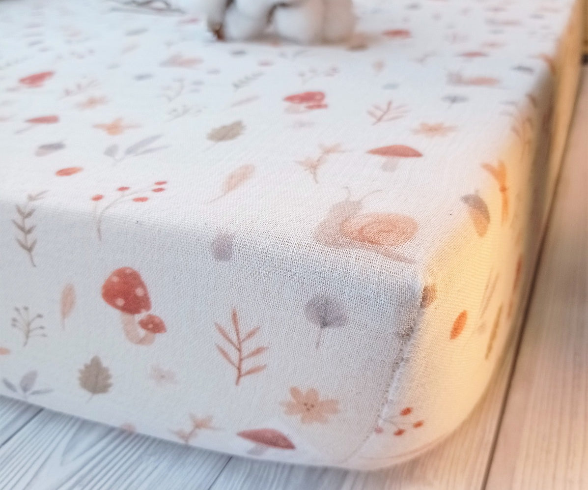 Woodland muslin cot bed fitted sheet 140cm x 70cm