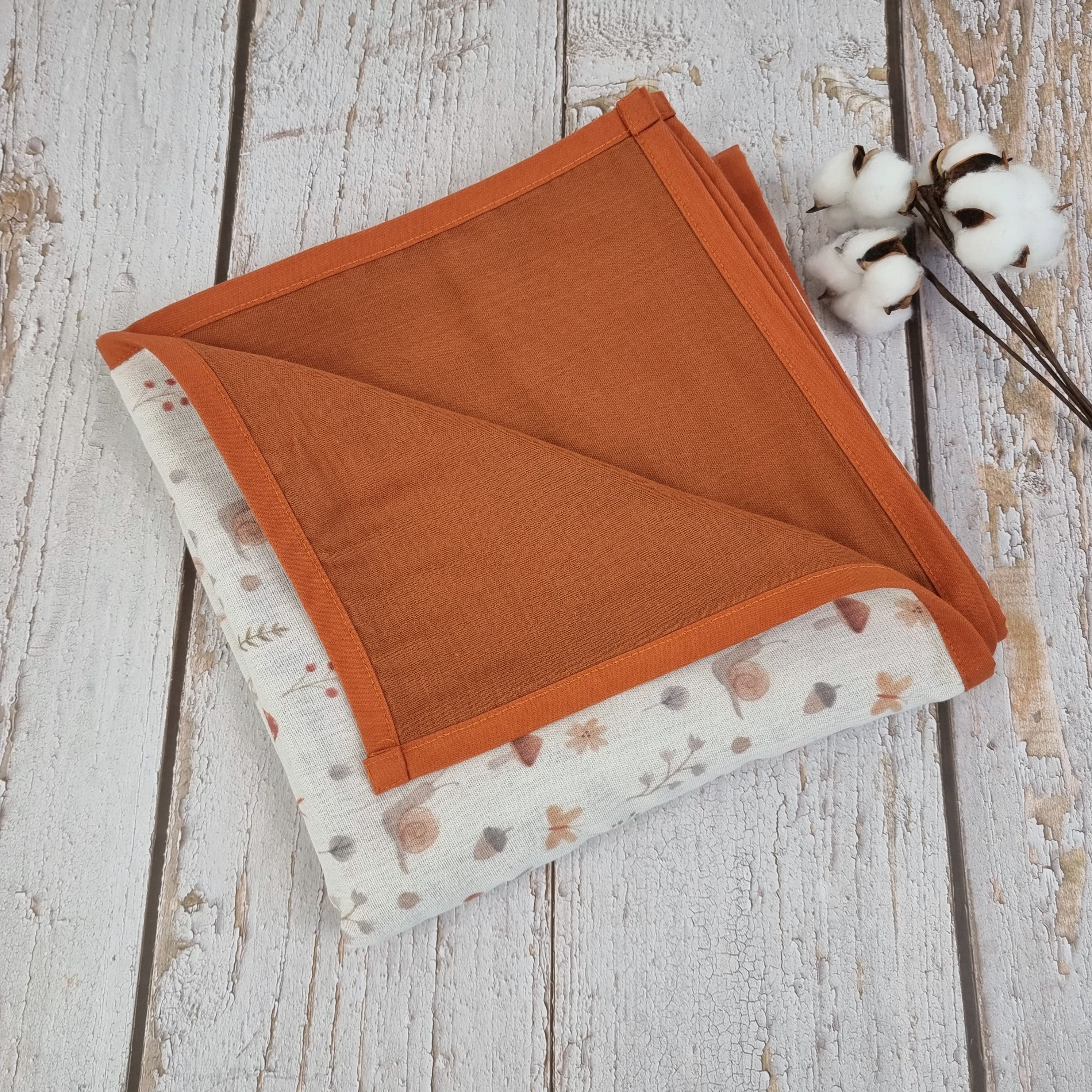 Woodland double sided organic muslin quilt blanket for babies and toddlers. White& cinnamon